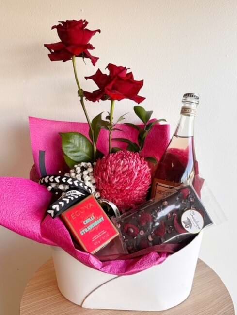 Moscato Memories Hamper